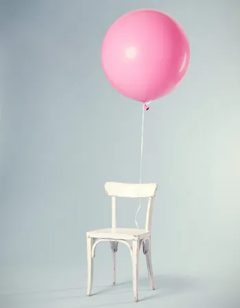 Fauteuil de consultation confortable dans un environnement calme.